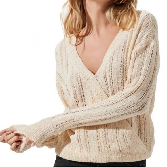 Astr Sweaters - ASTR Wrap Front Pointelle Knit Sweater Women’s Size Large Cream NWT